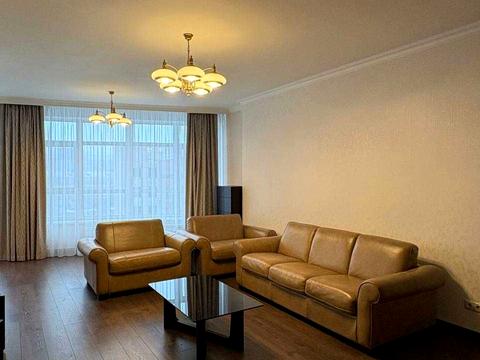 квартира по адресу Кловский спуск, 7a