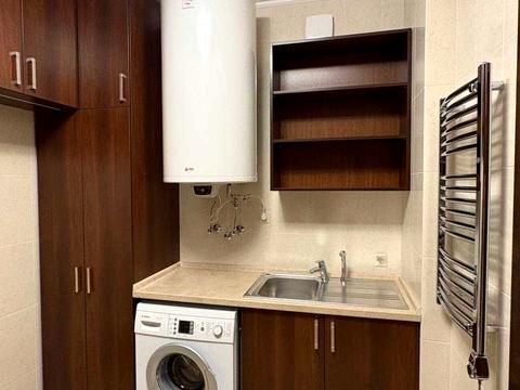 квартира по адресу Кловский спуск, 7a