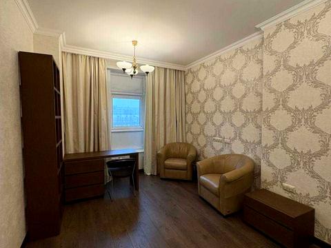 квартира по адресу Кловский спуск, 7a