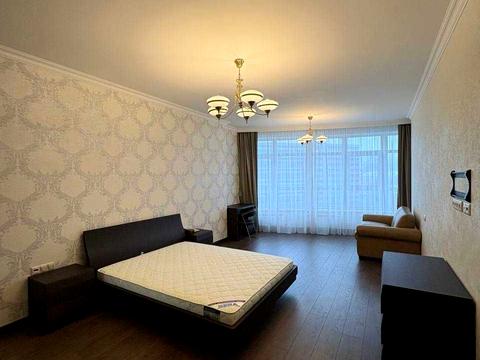 квартира по адресу Кловский спуск, 7a