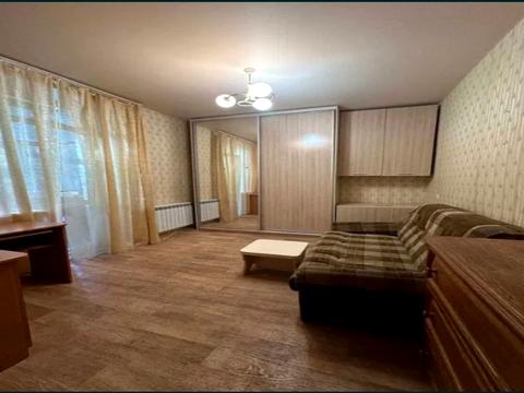 квартира за адресою Героїв просп., 1