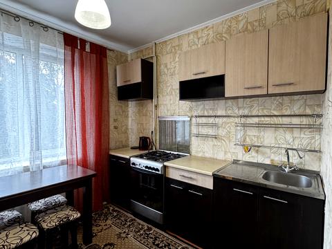 квартира за адресою Академіка Грушевського вул., 42