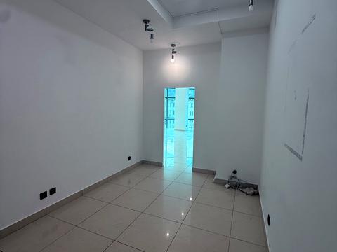 комерційна за адресою Грецька пл., 3/4