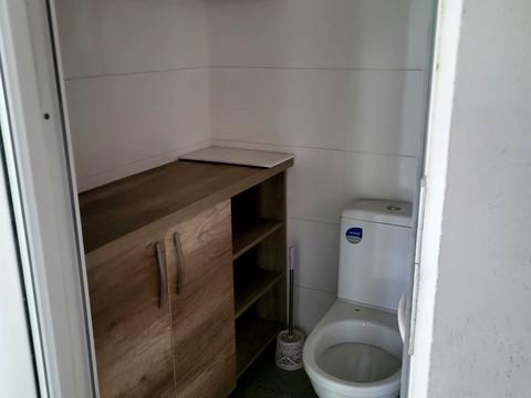комерційна за адресою набережна Василя Стефаника вул., 18