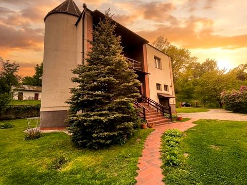 будинок за адресою с. Жуківці, Когута