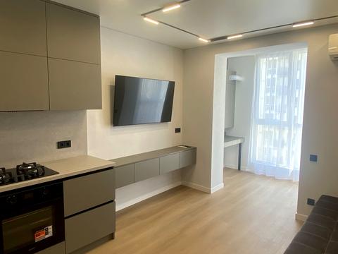 квартира за адресою Співдружності вул., 5