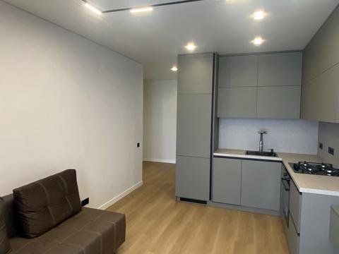 квартира за адресою Співдружності вул., 5
