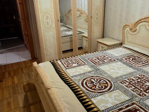 квартира за адресою Героїв просп., 4