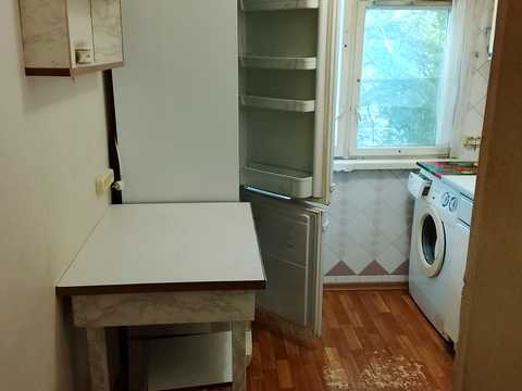 квартира за адресою Небесної Сотні просп. (Маршала Жукова), 37