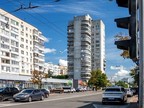 квартира по адресу Победы просп., 104