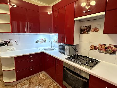 квартира за адресою Богдана Хмельницького вул., 9-В