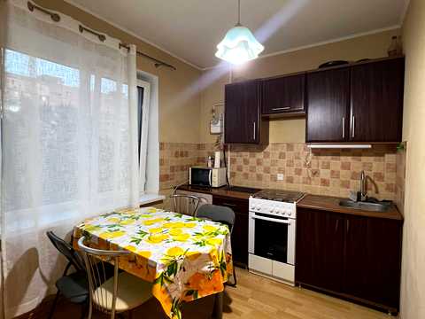 квартира по адресу Героев просп., 21