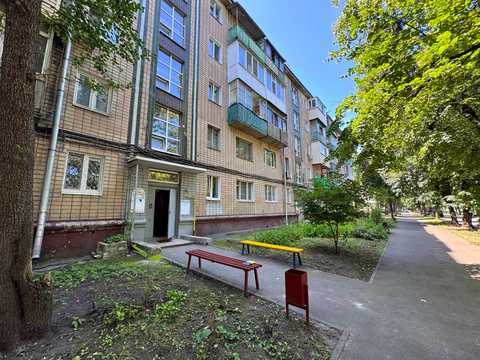 квартира за адресою Героїв Харкова просп. (Московський), 242/2