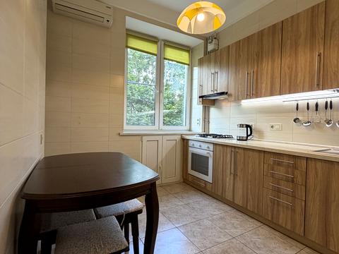 квартира за адресою Кловський узвіз, 4