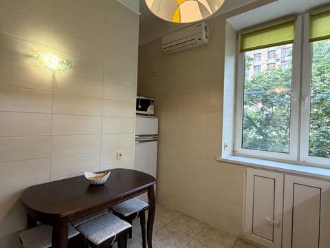 квартира за адресою Кловський узвіз, 4