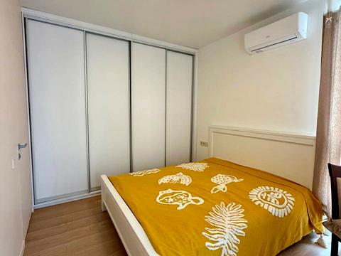 квартира по адресу Салютная ул., (Будинок 02301-02303)