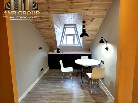 комерційна за адресою Воздвиженська вул., 22