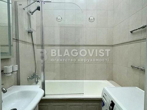 квартира по адресу Івана Світличного ул. (Петровського), 10