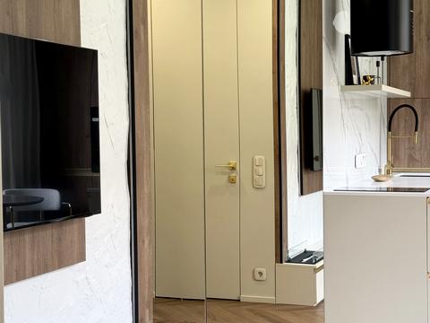 квартира за адресою Салютна вул., 2к19