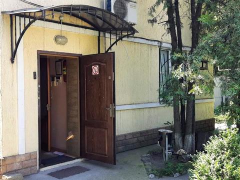 комерційна за адресою Старозаводська вул. (Столєтова), 11-А