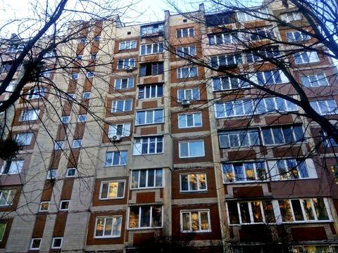 квартира за адресою Вахтанга Кікабідзе вул. (Булгакова), 6