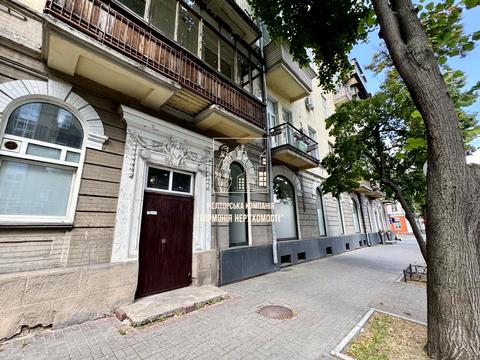 квартира за адресою Інститутська вул., 25-А