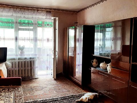 квартира за адресою Соборна вул. (50 років Жовтня), 20а