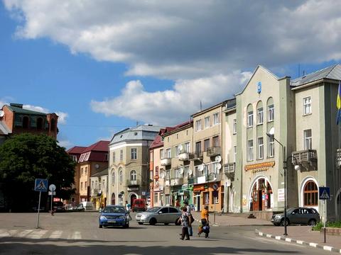дом по адресу Угрина Безгрешного ул., 13