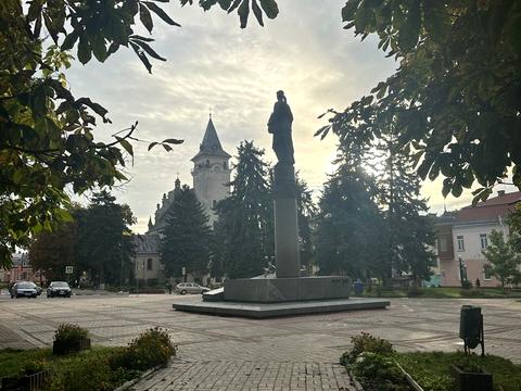 дом по адресу Угрина Безгрешного ул., 13