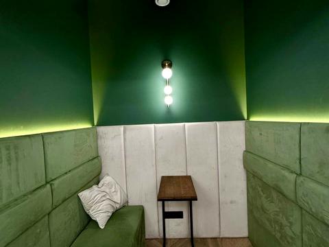комерційна за адресою Кловський узвіз, 7a