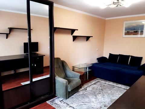 квартира за адресою Космонавтів вул., 104