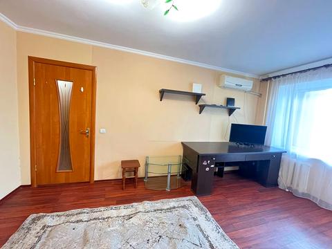 квартира за адресою Космонавтів вул., 104