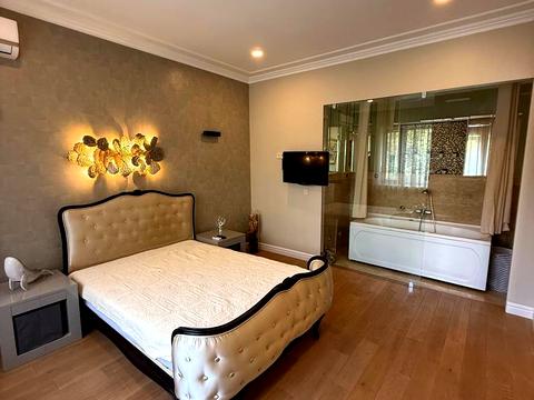 квартира за адресою Київ, Богдана Хмельницького вул., 68