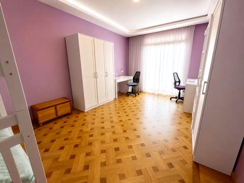 квартира за адресою Левка Лук'яненка вул. (Василя Жуковського), 18