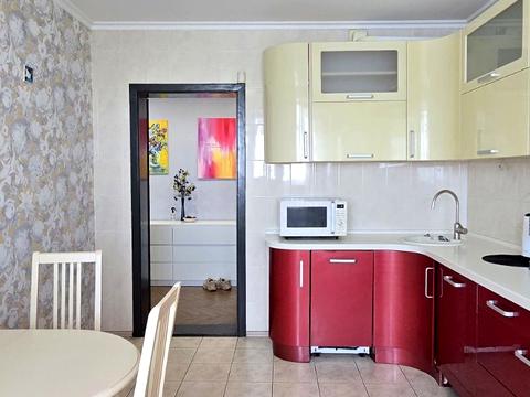 квартира за адресою Миколи Бажана просп., 14
