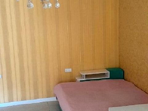 квартира за адресою Анни Ахматової вул., 22