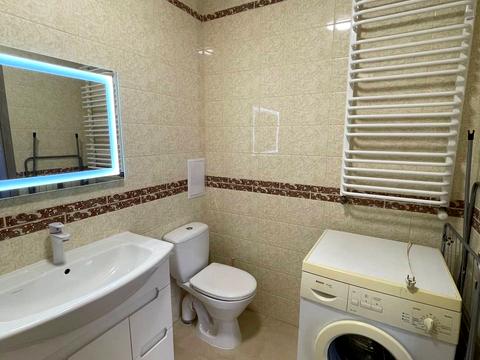 квартира по адресу Яблунева ул., 2