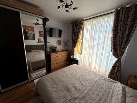 квартира за адресою Вереснева вул., 21