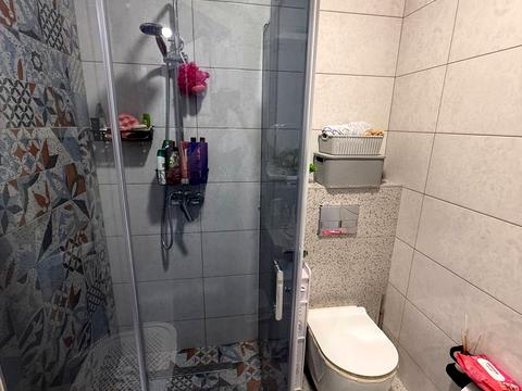 квартира за адресою Вереснева вул., 21