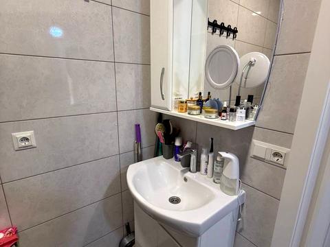 квартира за адресою Вереснева вул., 21