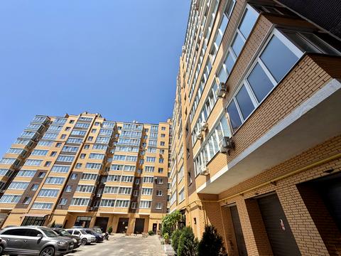 квартира за адресою Чорновола вул., 1
