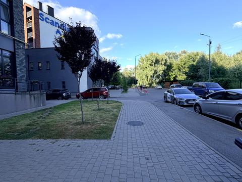 коммерческая по адресу Анатолія Луценка ул., 27