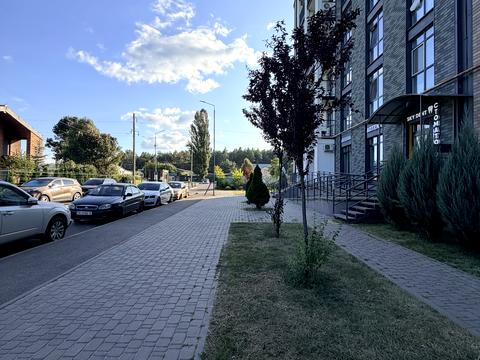 коммерческая по адресу Анатолія Луценка ул., 27