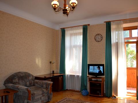 квартира за адресою Київ, Алли Горської пров. (Чеслава Бєлінського), 5
