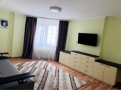 квартира по адресу Александра Мишуги ул., 8