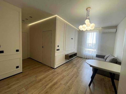 квартира за адресою Августина Волошина вул., 18
