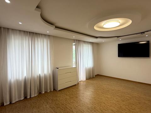 квартира по адресу Віктора Косенка ул., 27А