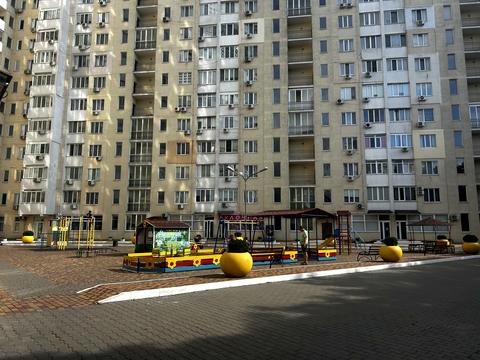 квартира за адресою Академіка Корольова вул., 5/4