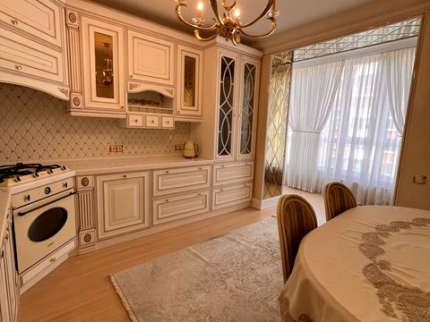 квартира за адресою Анатолія Бортняка вул., 1
