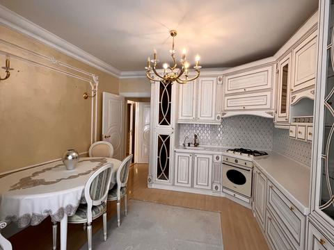 квартира за адресою Анатолія Бортняка вул., 1